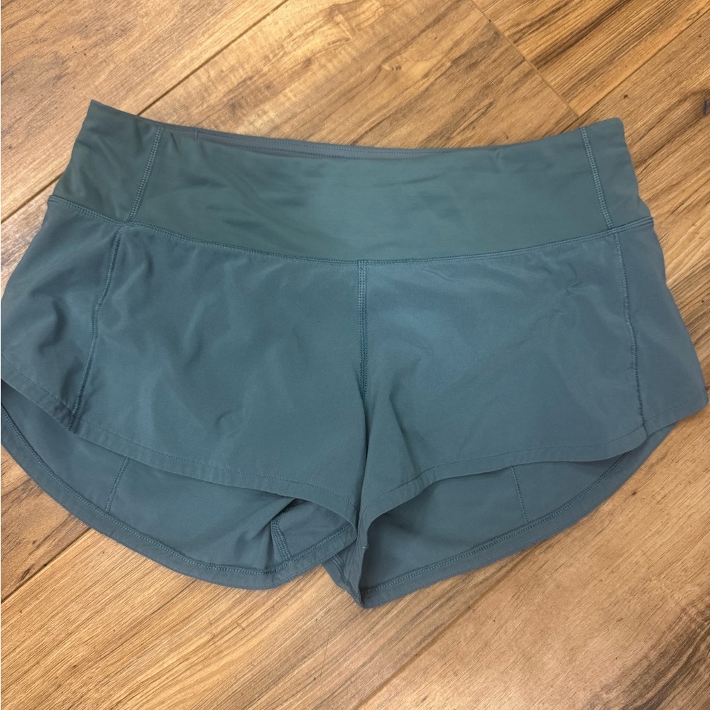 lululemon athletica Kelly Green Speed Up 2.5 High Rise Short -Discontinued Color